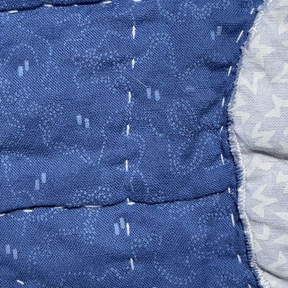 Vintage Quilted Granny style Tree Skirt - Picture 3 of 3